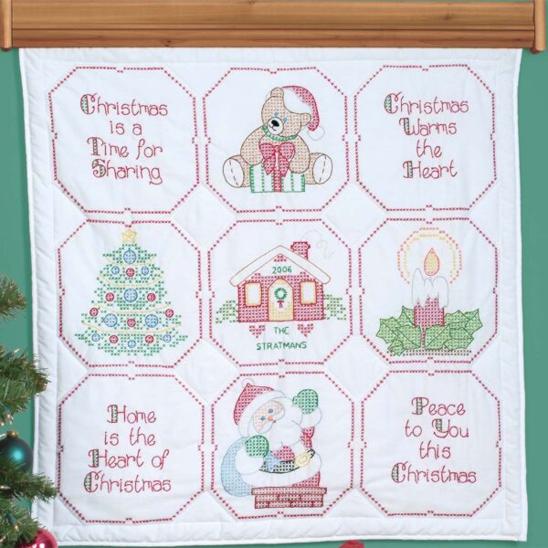 Christmas wall quilt